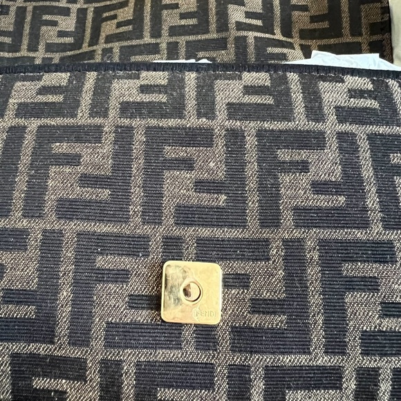 Fendi Black and Tan Monogram Shoulder Bag - Picture 3 of 11